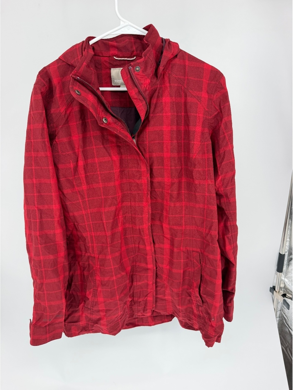 Royal Robbins Red Plaid Hooded Jacket Size Large Standard Fit